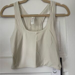 Lululemon Athletica Nulu Scoop Neck Tank Top